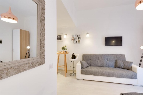 Loft by the Ghetto image 24