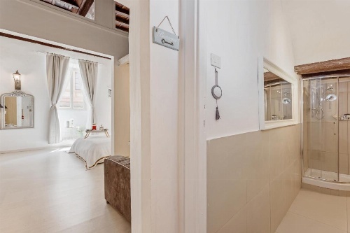 Loft by the Ghetto image 43